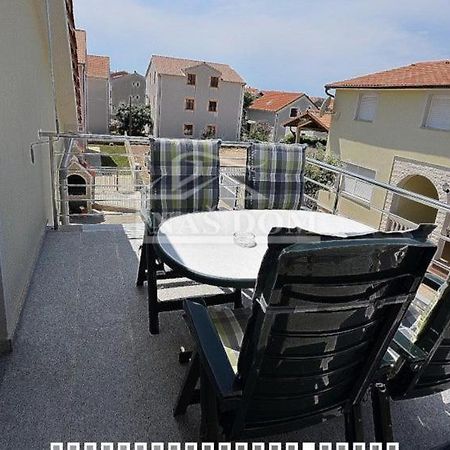 Apartman Niko Und Gaby Vodice Exterior foto